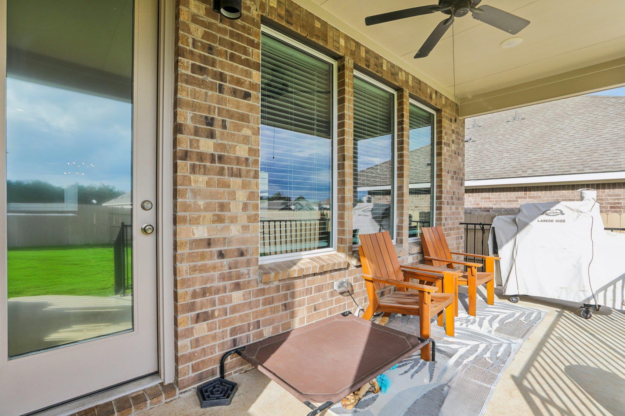 109 Big Pine Creek Ln, Bastrop, TX 78602