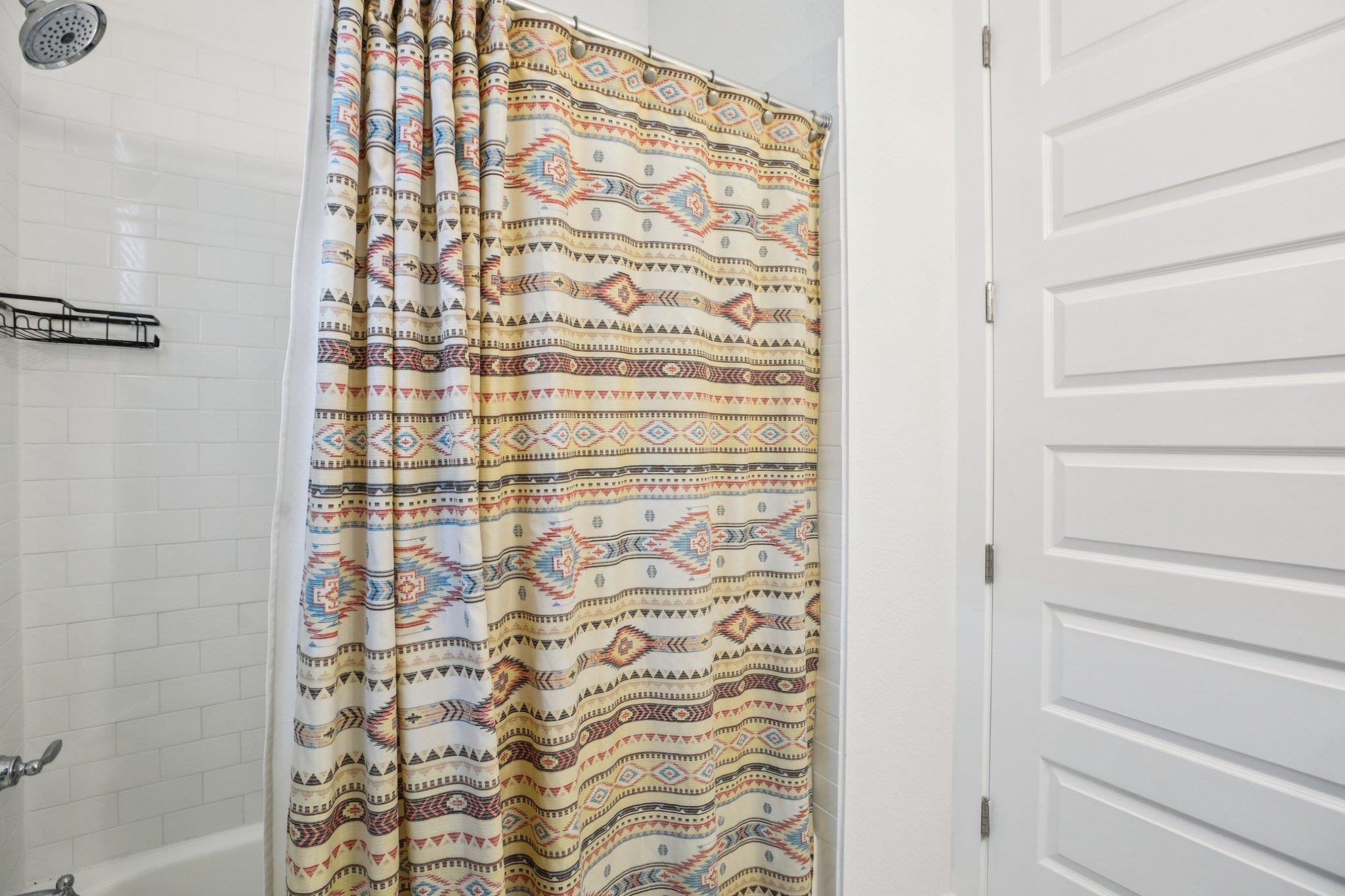 109 Big Pine Creek Ln, Bastrop, TX 78602