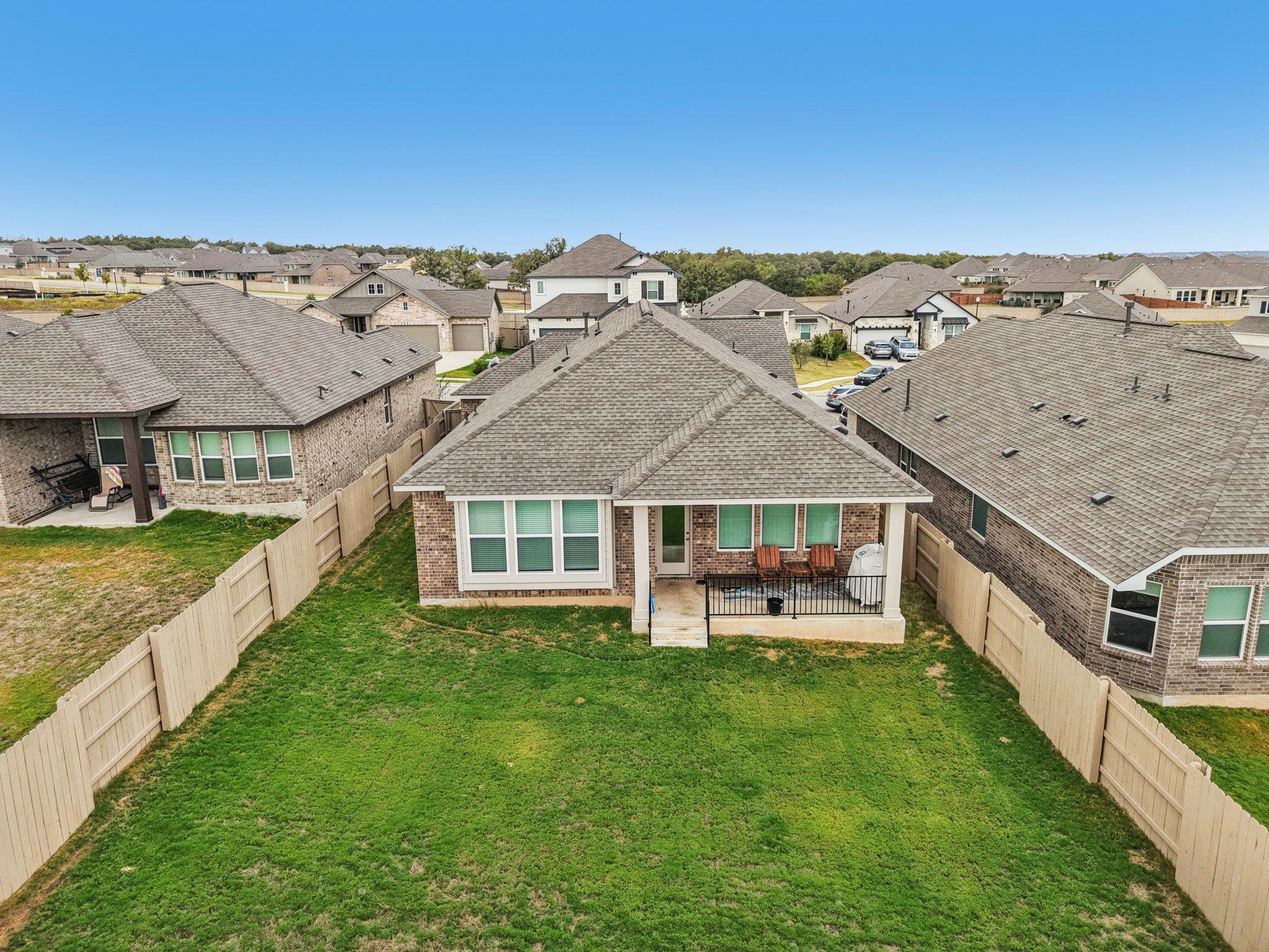 109 Big Pine Creek Ln, Bastrop, TX 78602