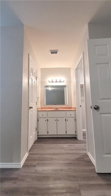 15405 Spring Hill Ln # B, Pflugerville, TX 78660