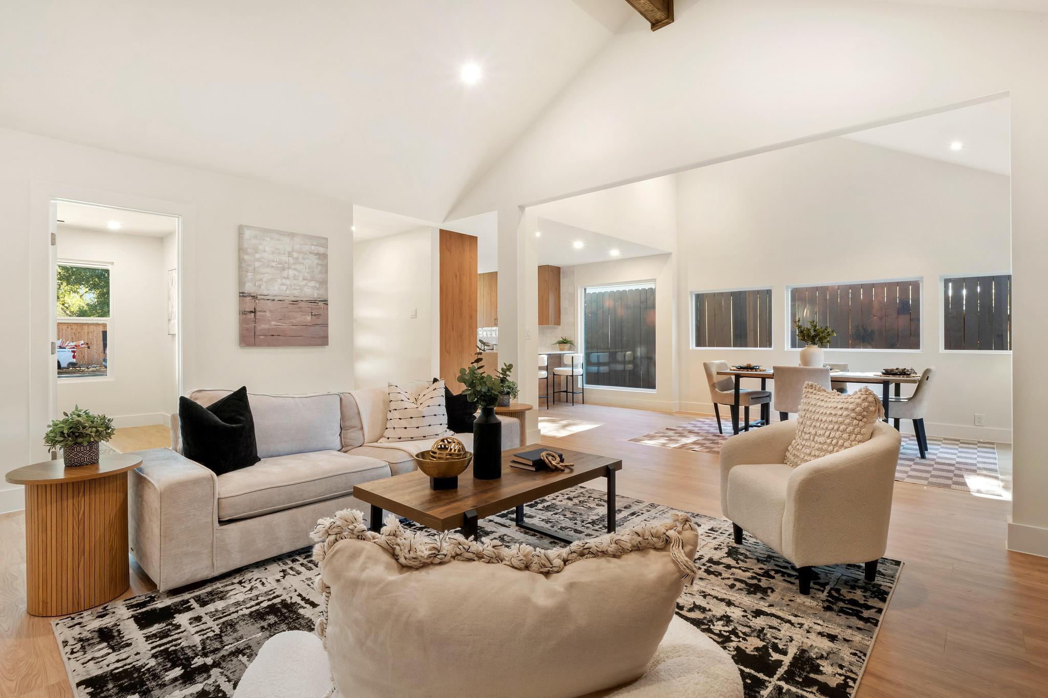 7010 Meadow Run, Austin, TX 78745