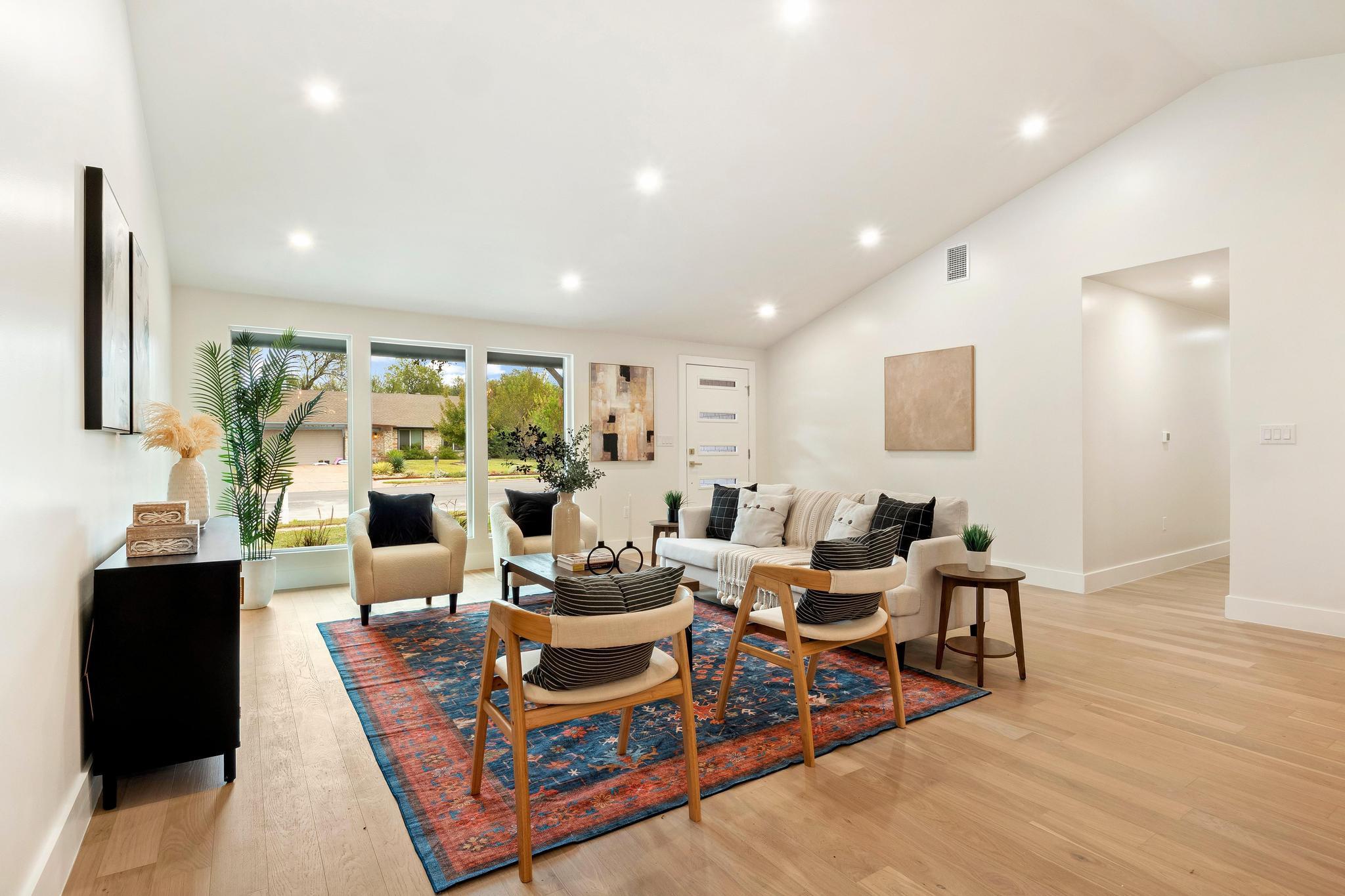 6404 Blarwood Dr, Austin, TX 78745