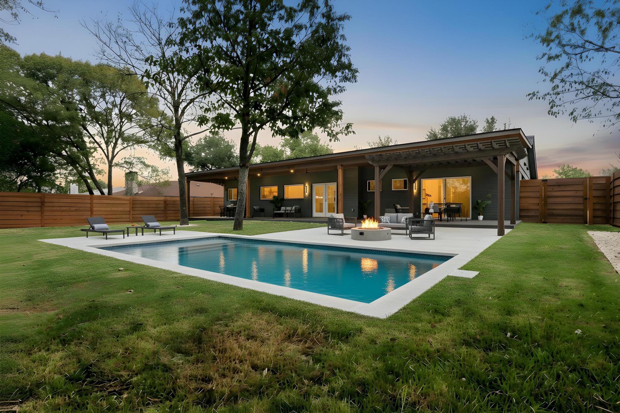 6404 Blarwood Dr, Austin, TX 78745