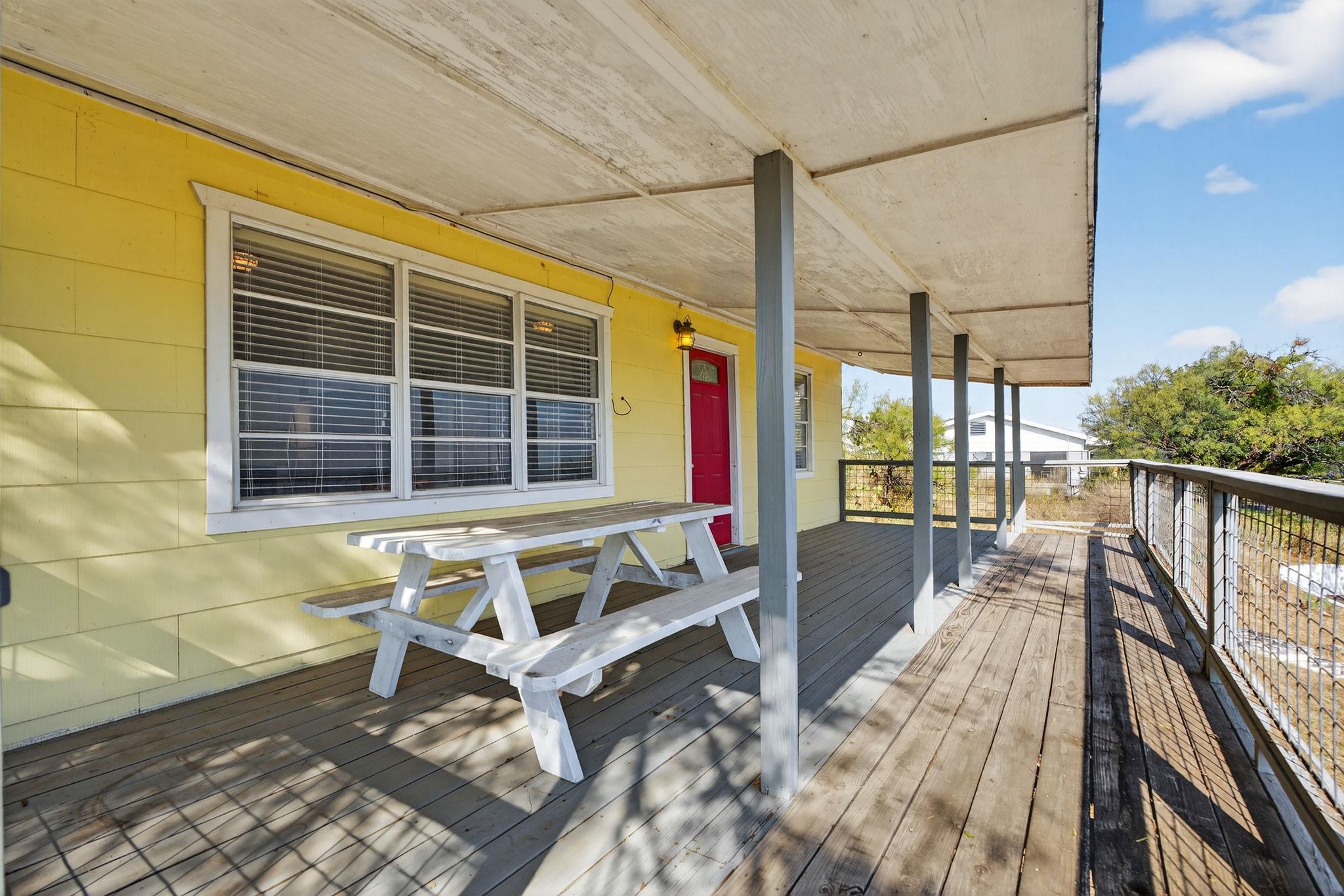 126 Inspiration Dr, Sunrise Beach, TX 78643