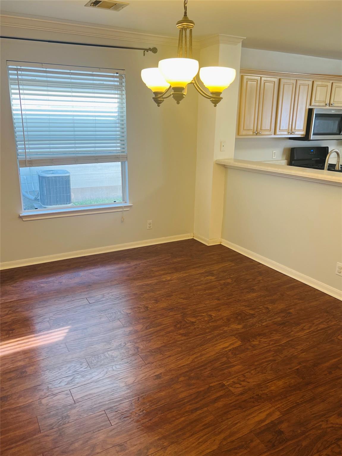 272 Tobin Dr, Buda, TX 78610