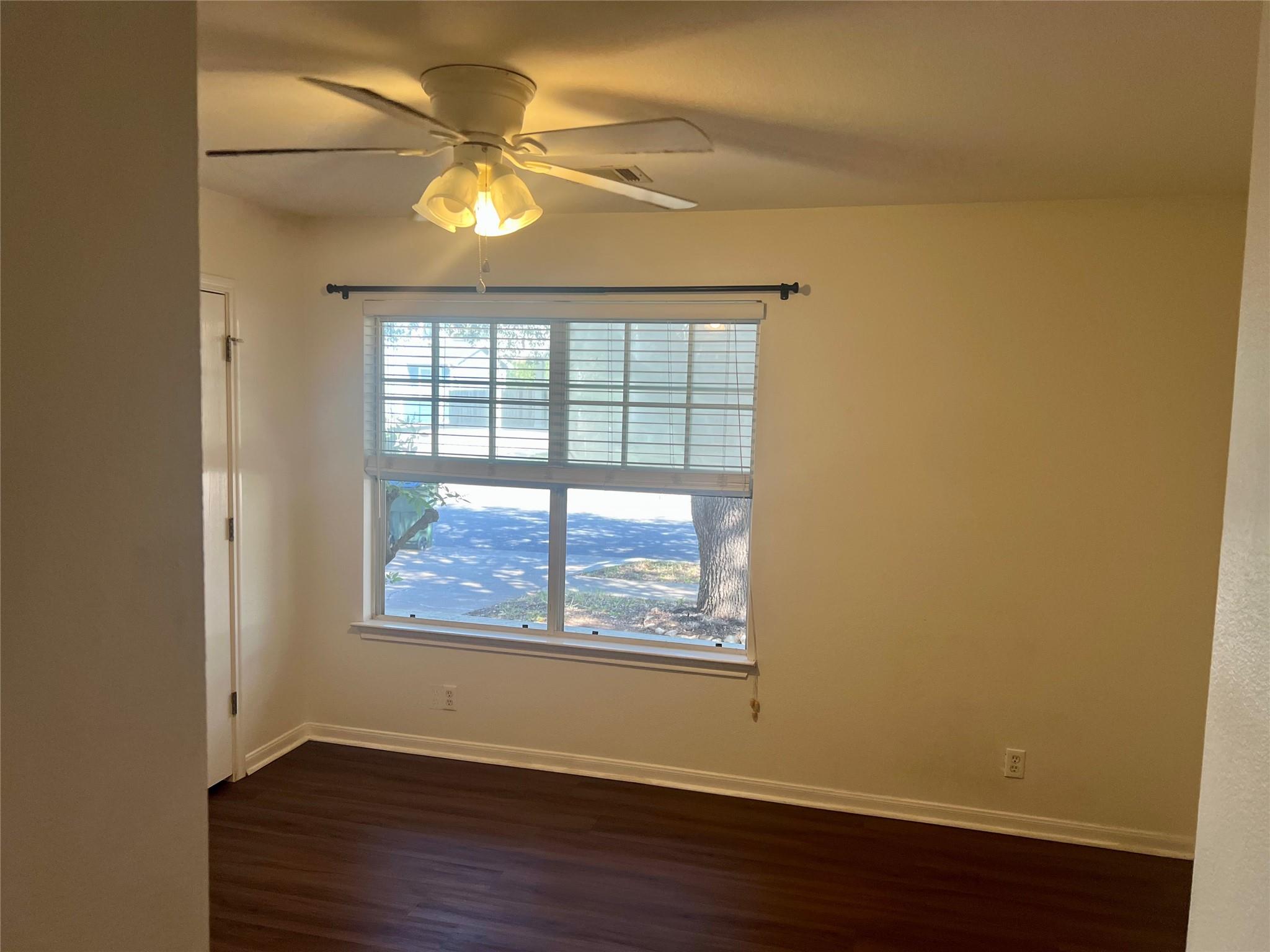 272 Tobin Dr, Buda, TX 78610