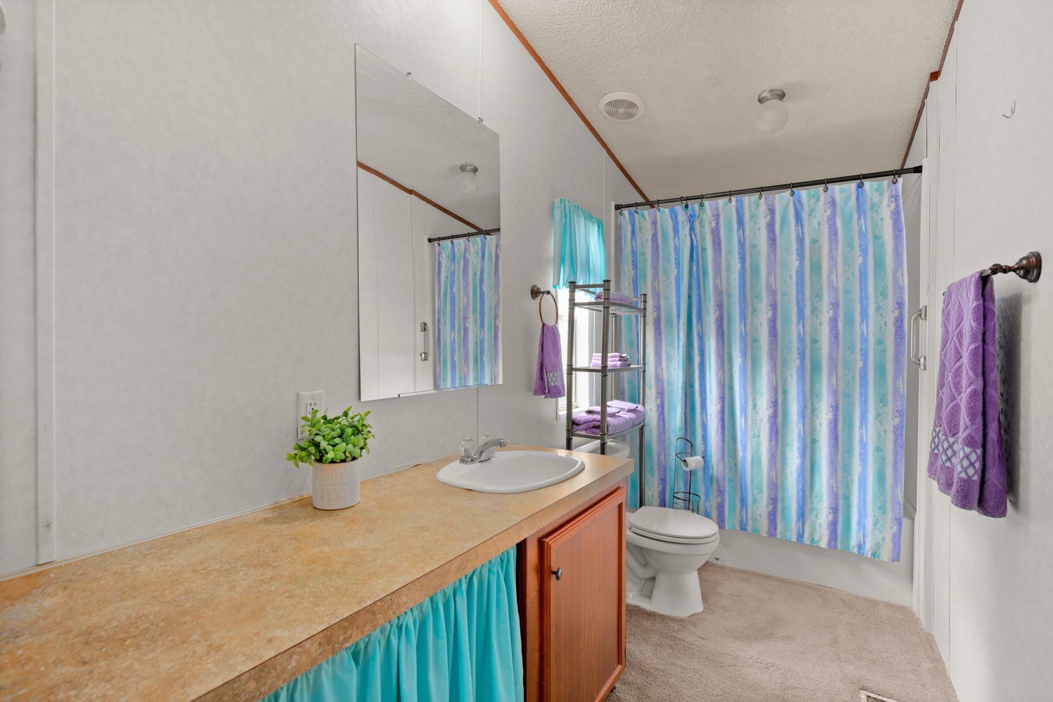 1104 Vasquez St, Austin, TX 78741