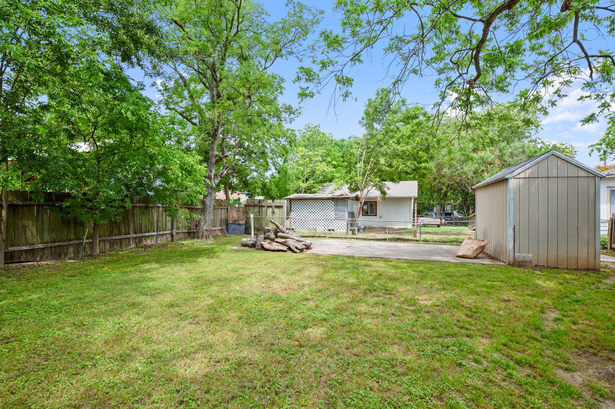 1104 Vasquez St, Austin, TX 78741