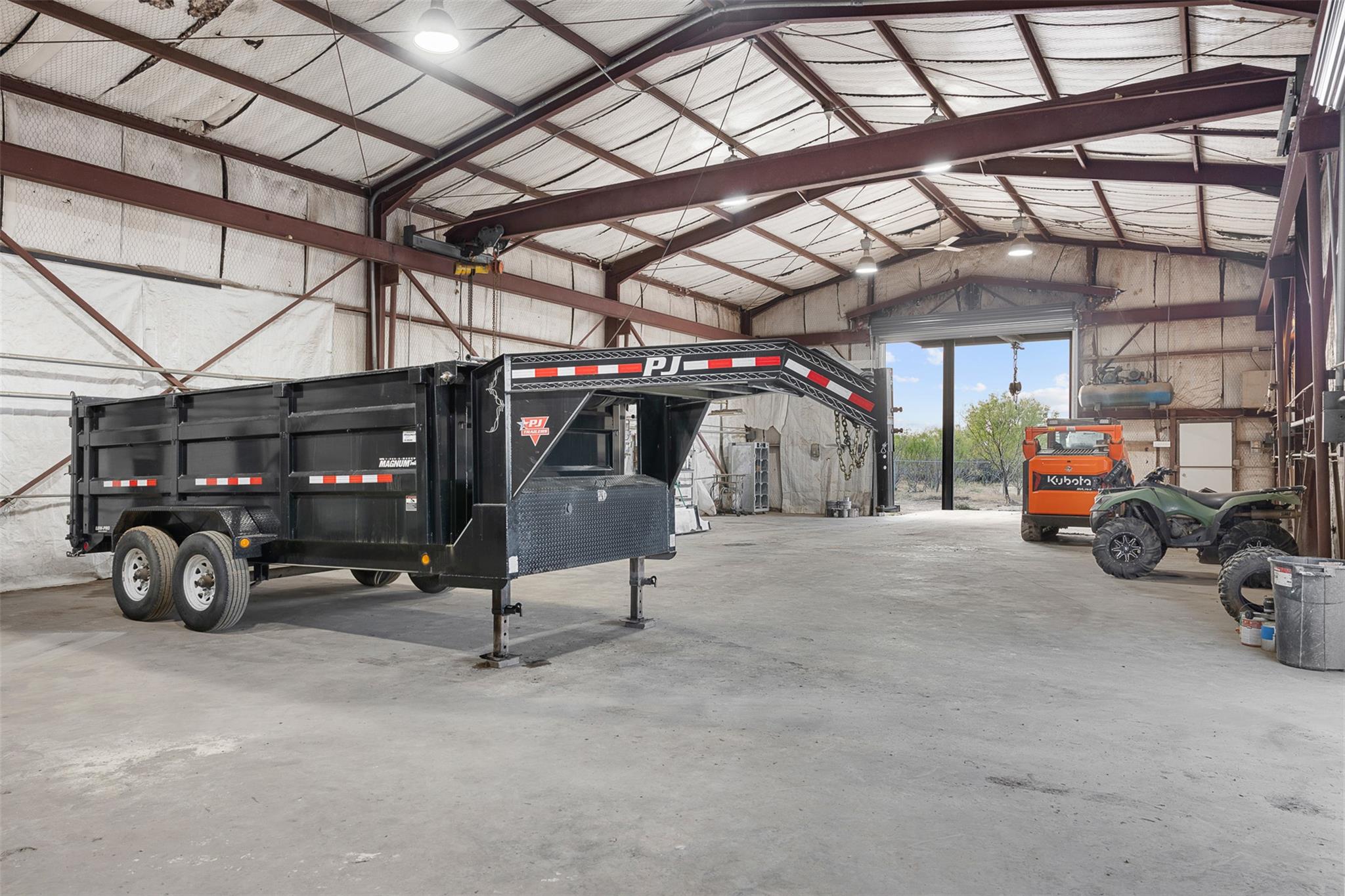 7202 E Us Highway 190, Rochelle, TX 76872