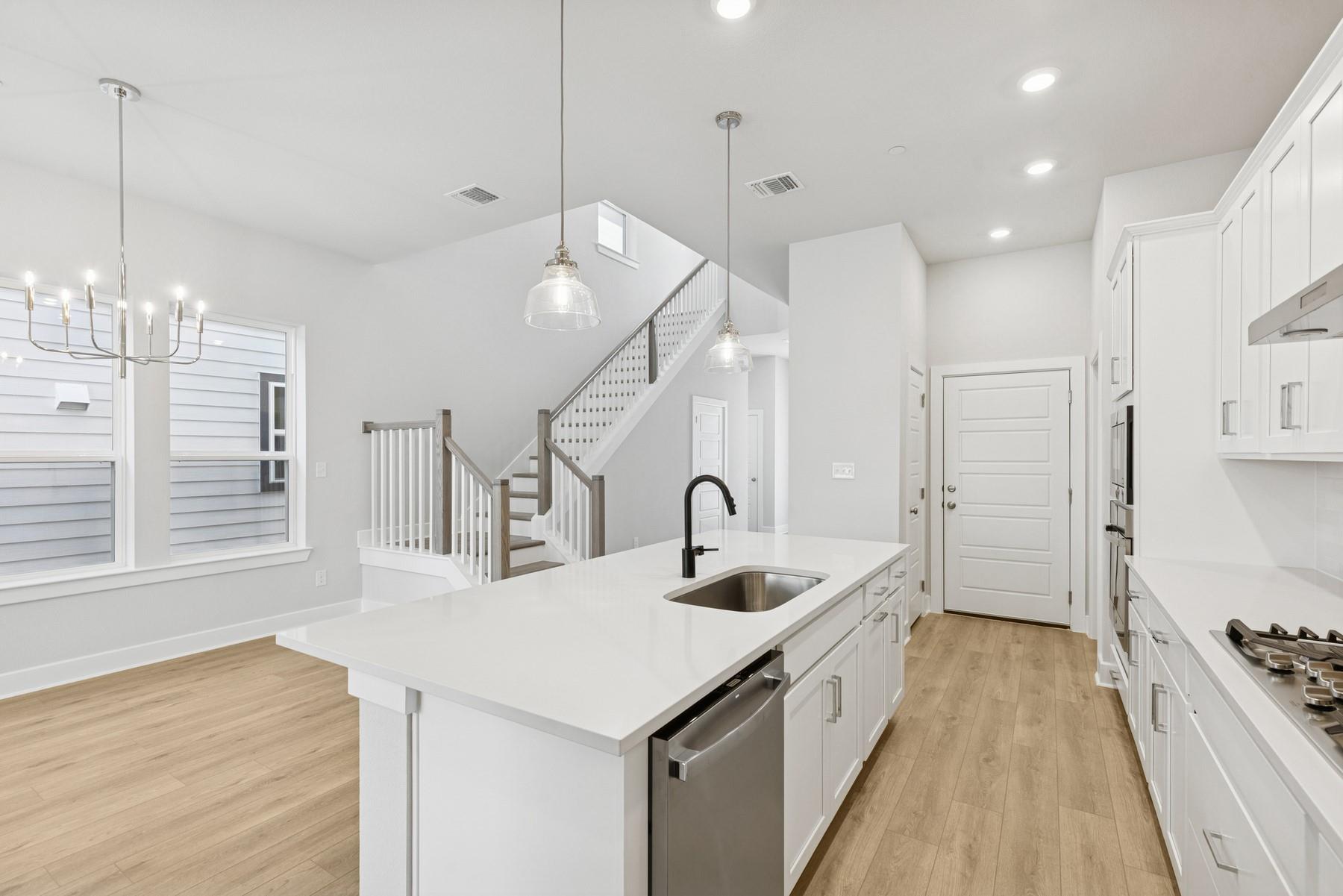 835 Perry Pass, Round Rock, TX 78664