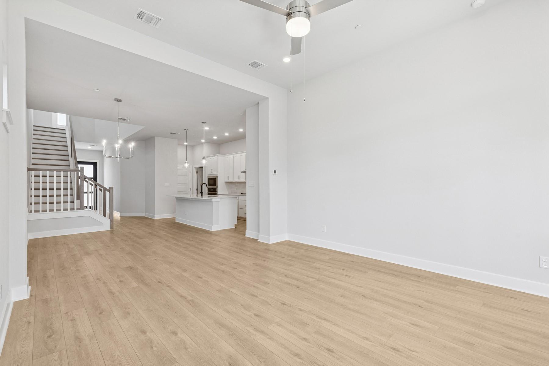 835 Perry Pass, Round Rock, TX 78664