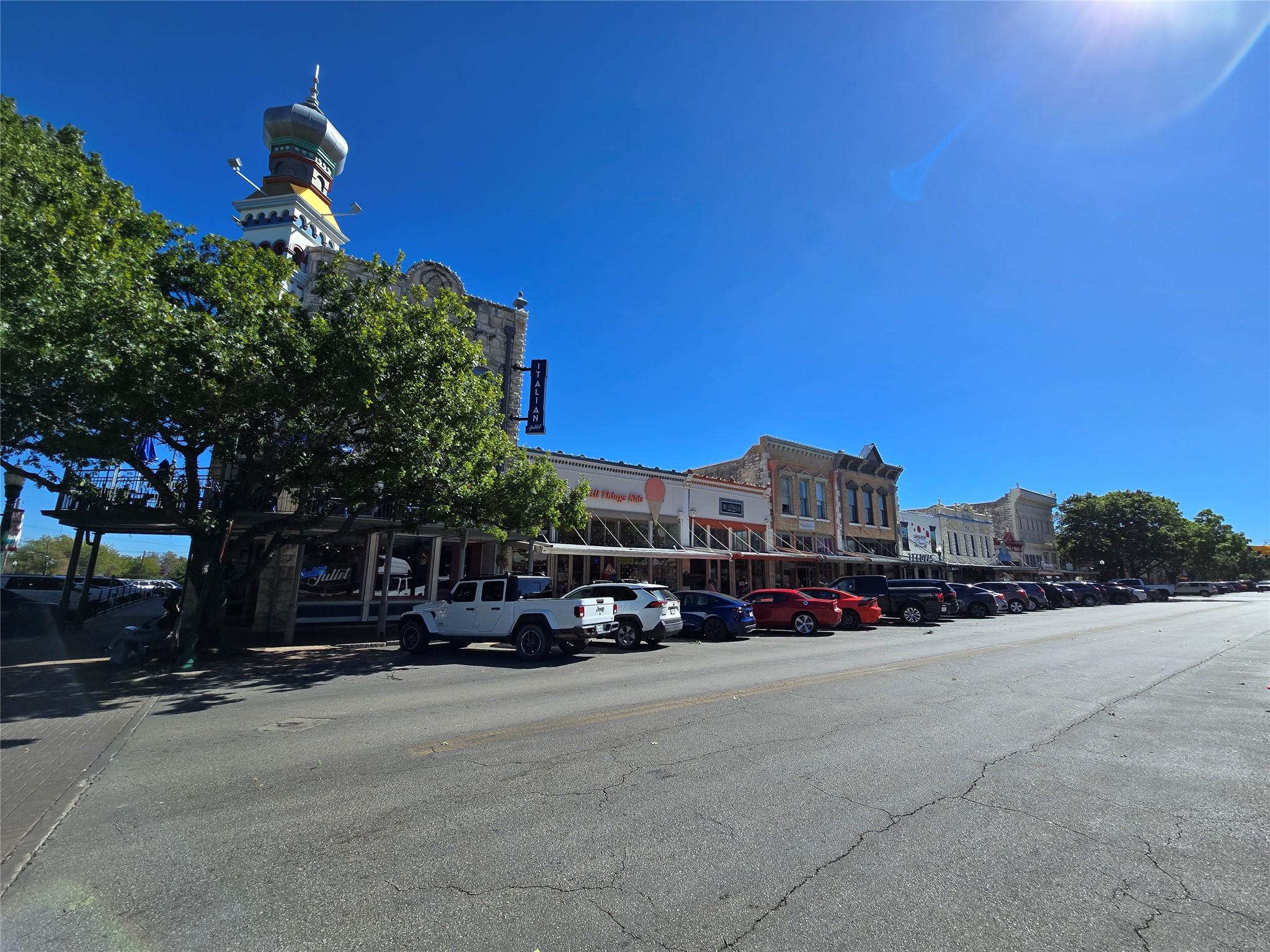 2401 Highland Dr, Georgetown, TX 78626