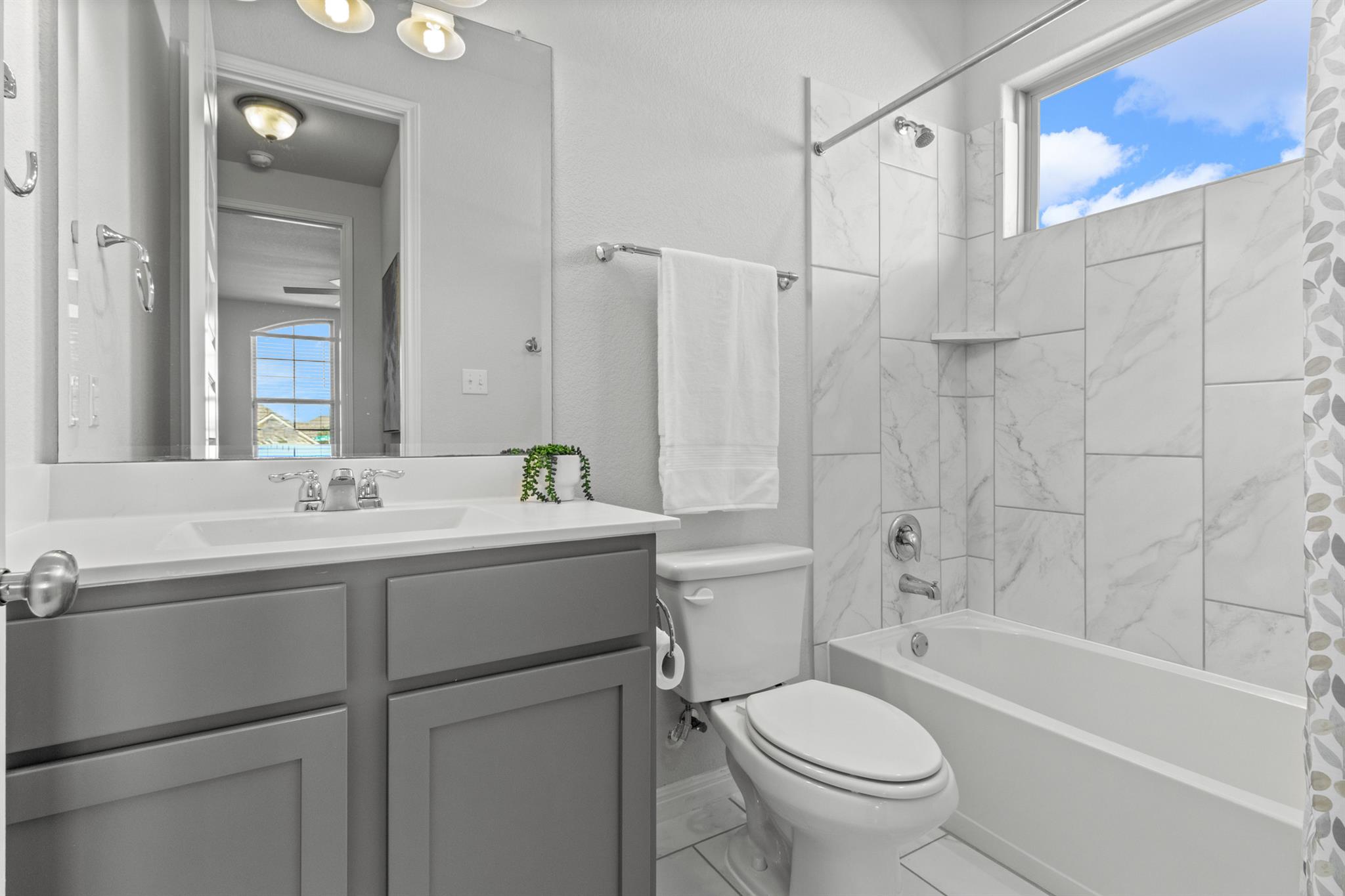 2445 Deering Creek Ct, Leander, TX 78641