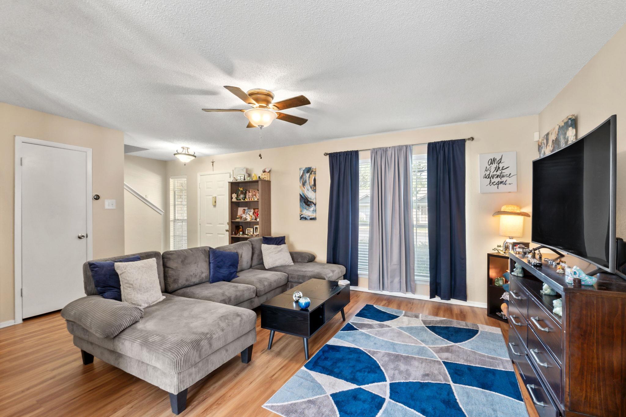 1015 E Yager Ln # 56, Austin, TX 78753