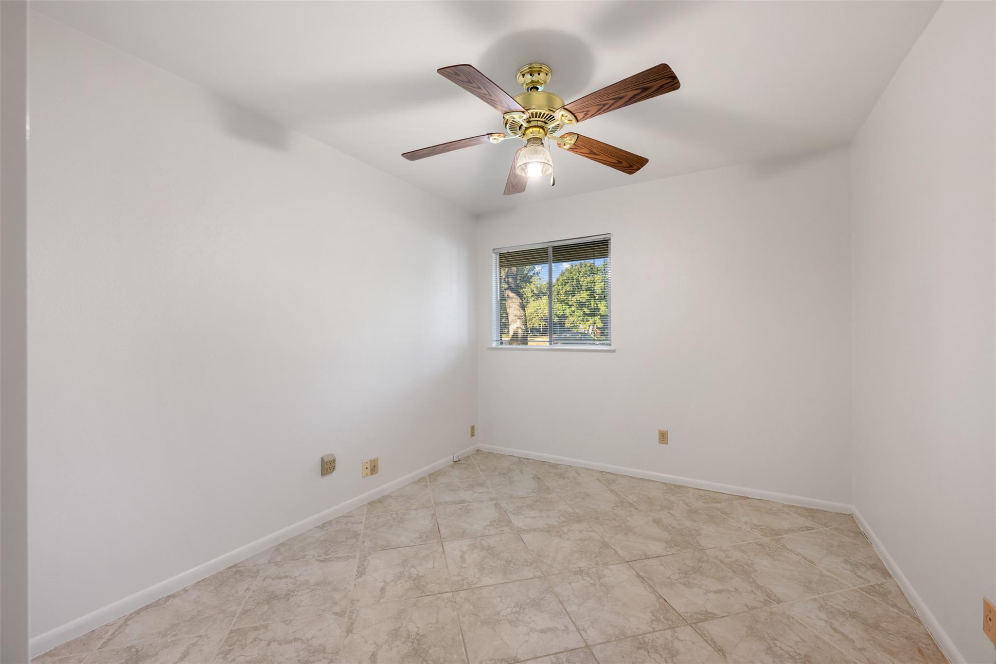 11907 Highland Oaks Trl, Austin, TX 78759