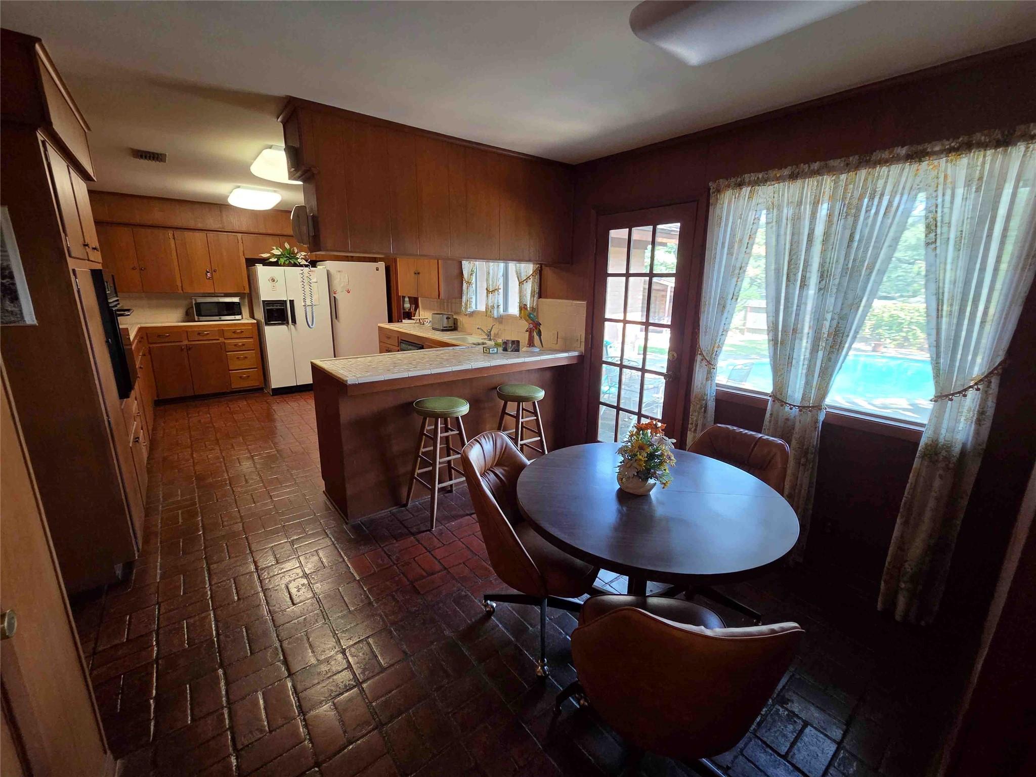 402 Honeycomb Rdg, Austin, TX 78746