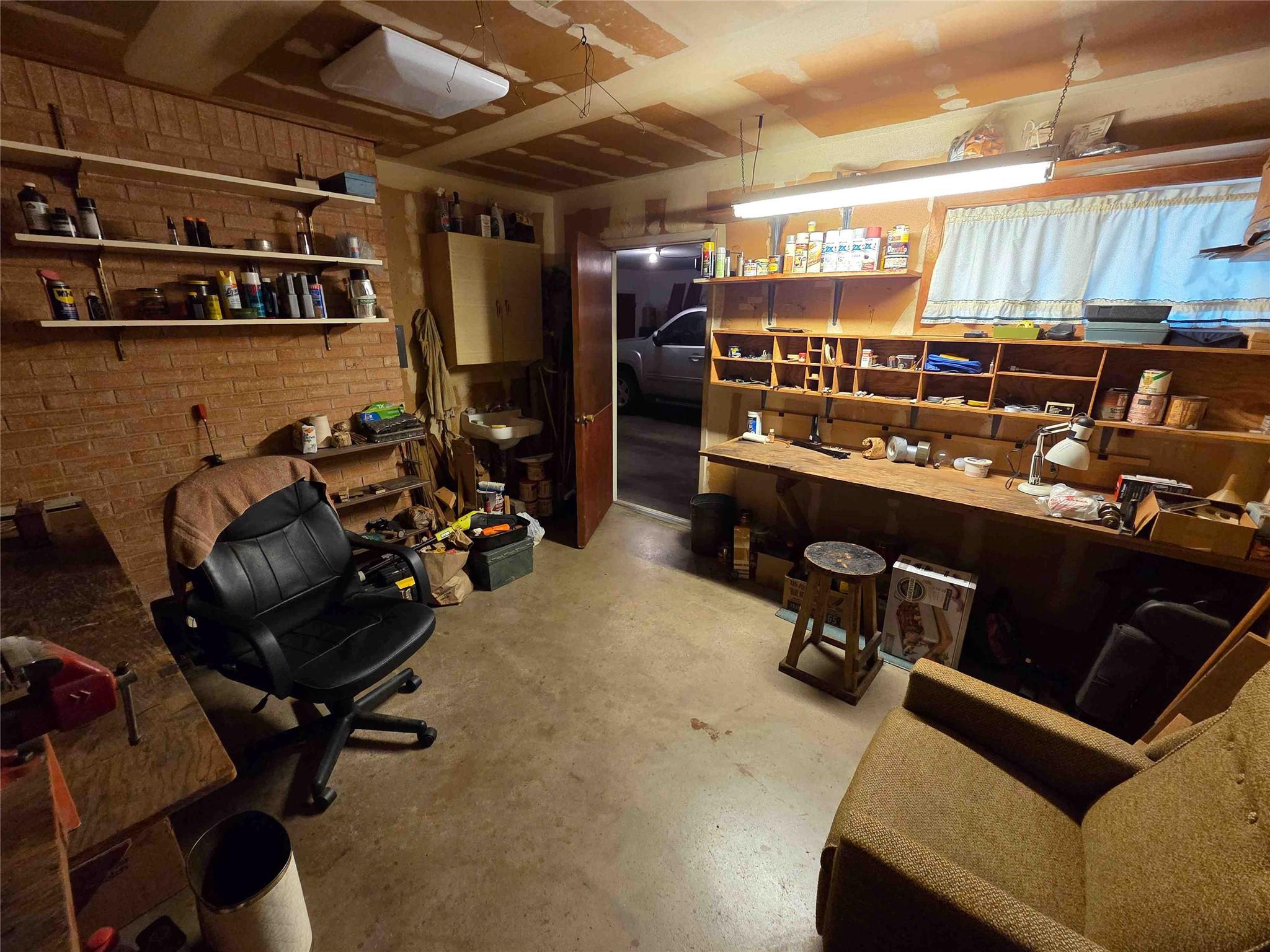 402 Honeycomb Rdg, Austin, TX 78746