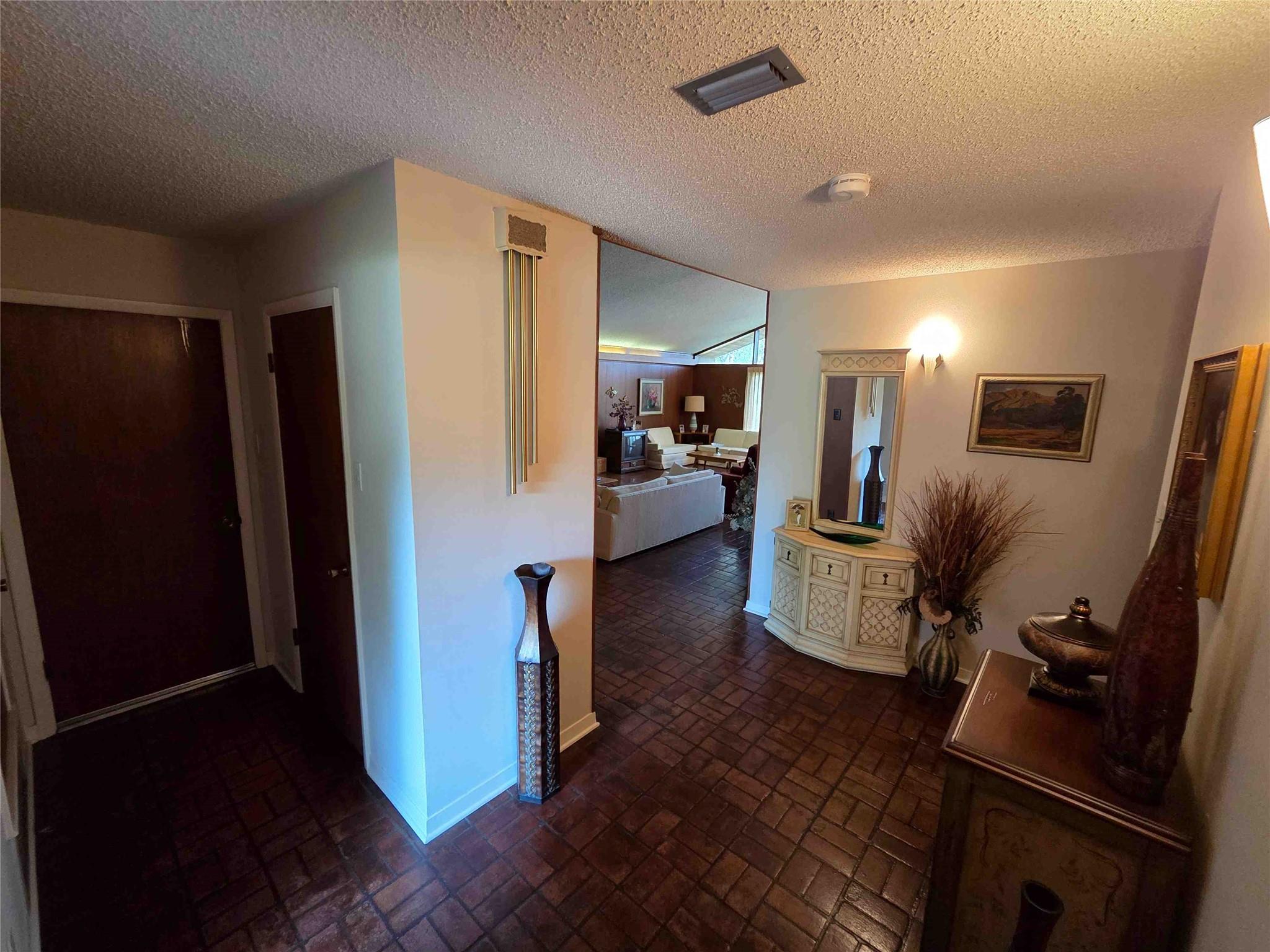 402 Honeycomb Rdg, Austin, TX 78746