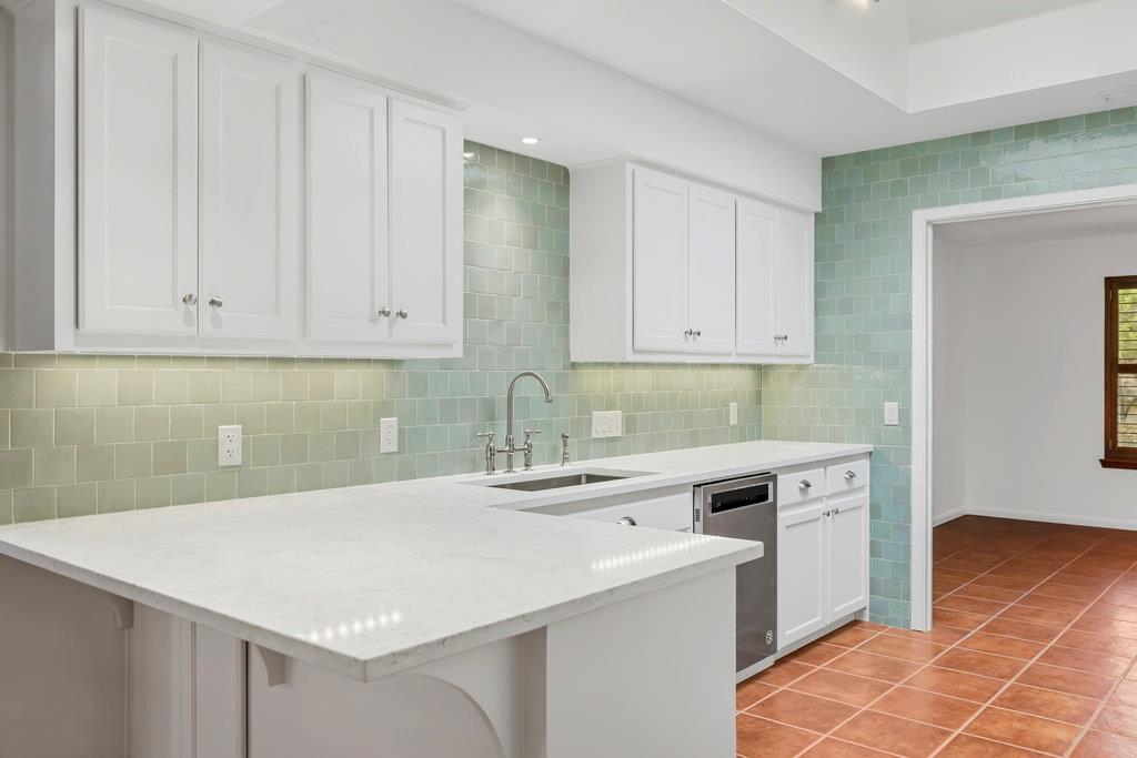 10403 D K Ranch Rd, Austin, TX 78759