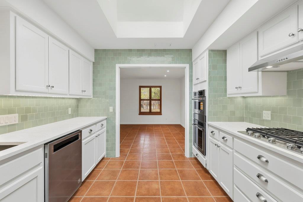 10403 D K Ranch Rd, Austin, TX 78759