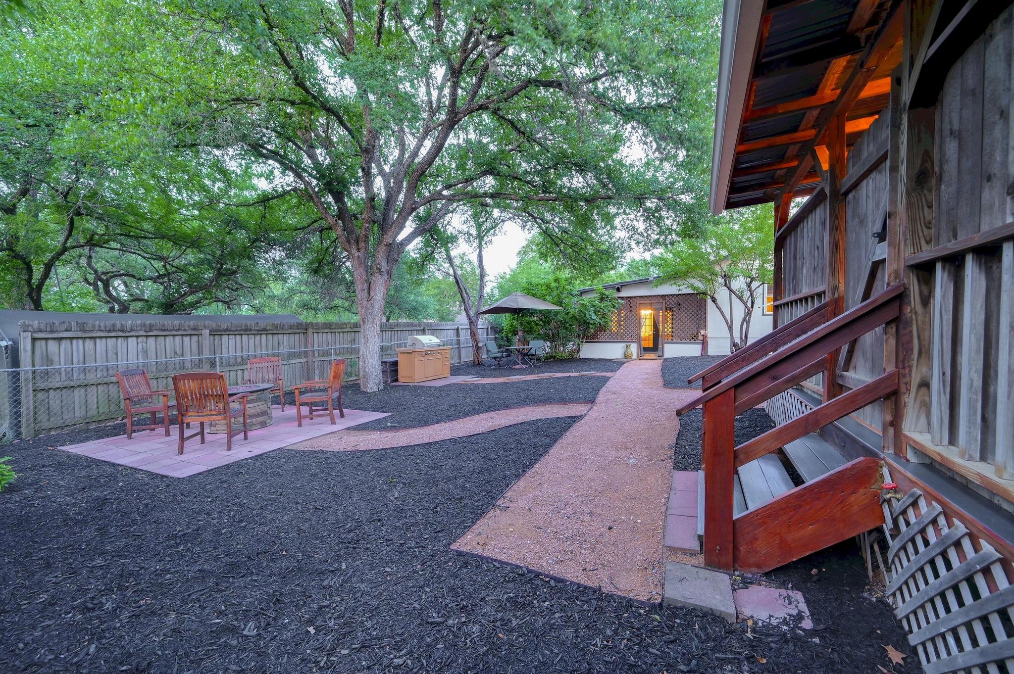 400 Cypress Creek Ln, Wimberley, TX 78676