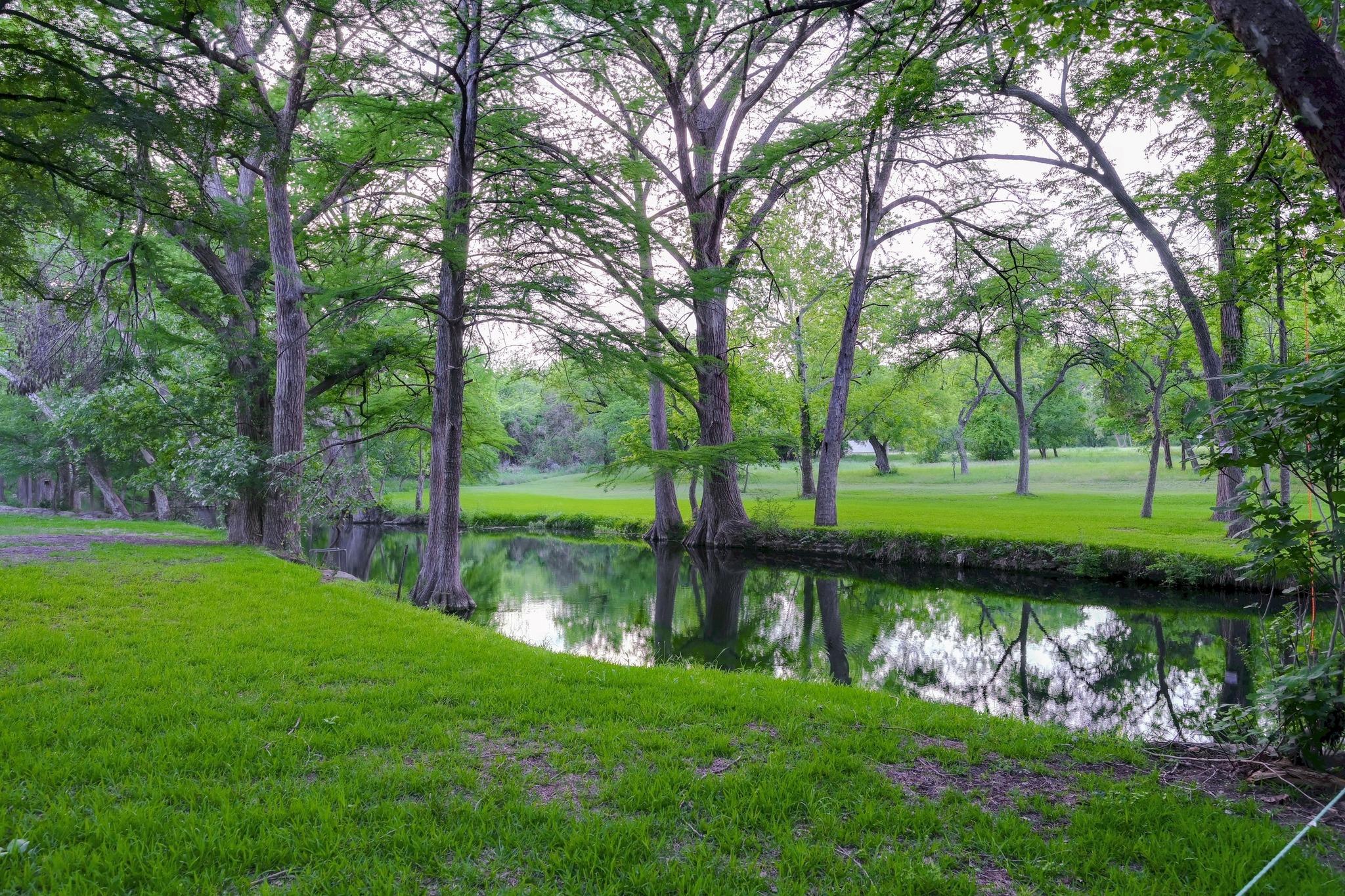 400 Cypress Creek Ln, Wimberley, TX 78676