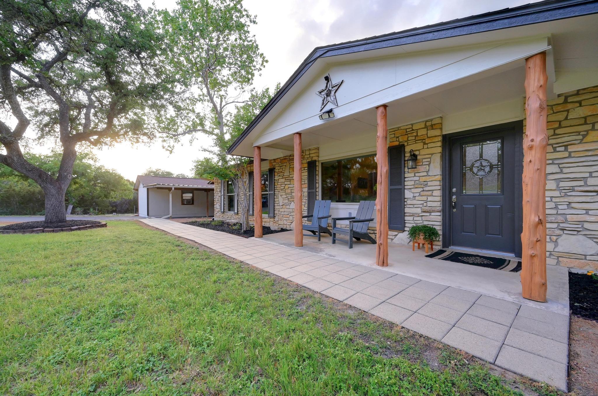 400 Cypress Creek Ln, Wimberley, TX 78676