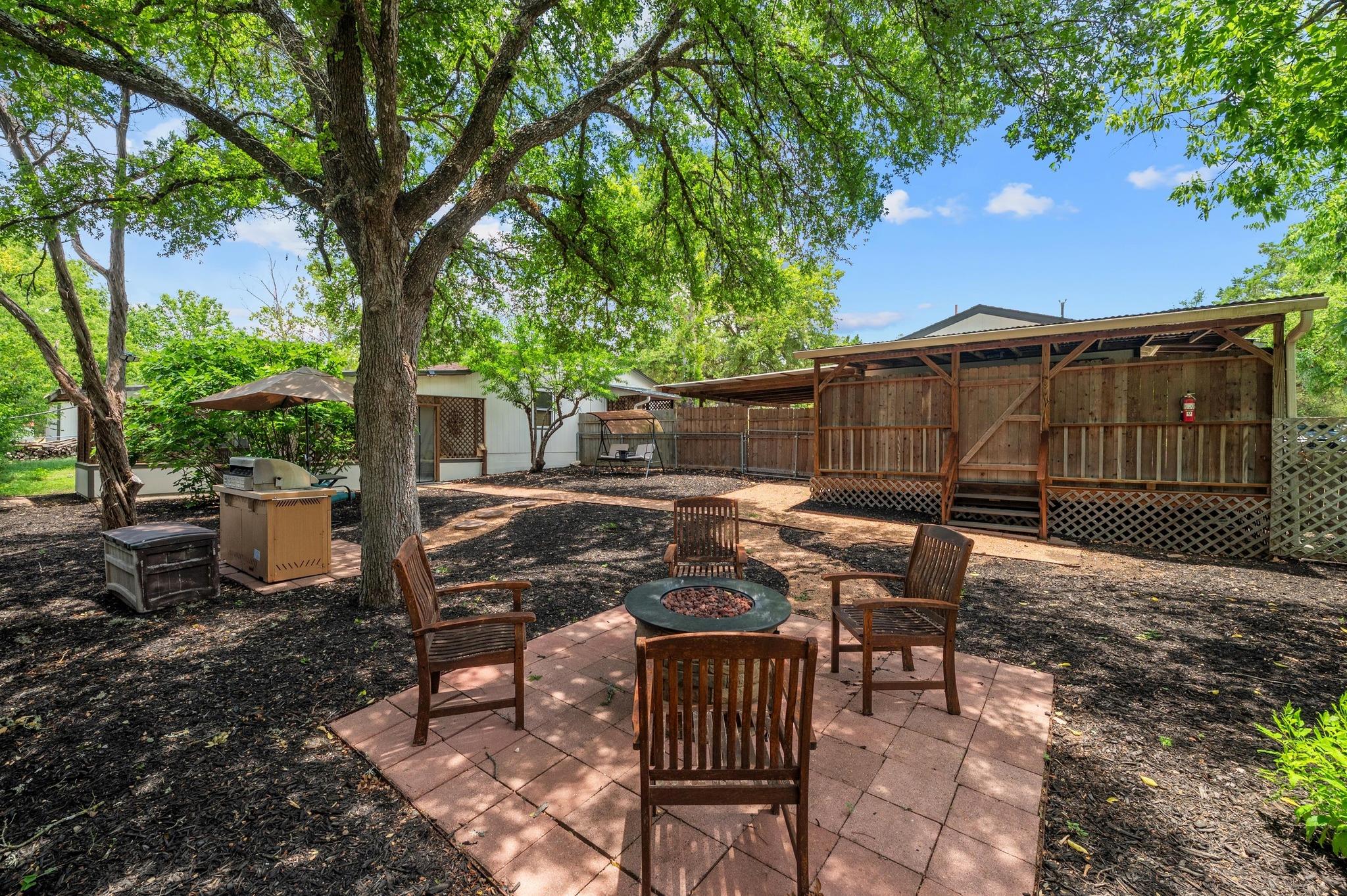 400 Cypress Creek Ln, Wimberley, TX 78676