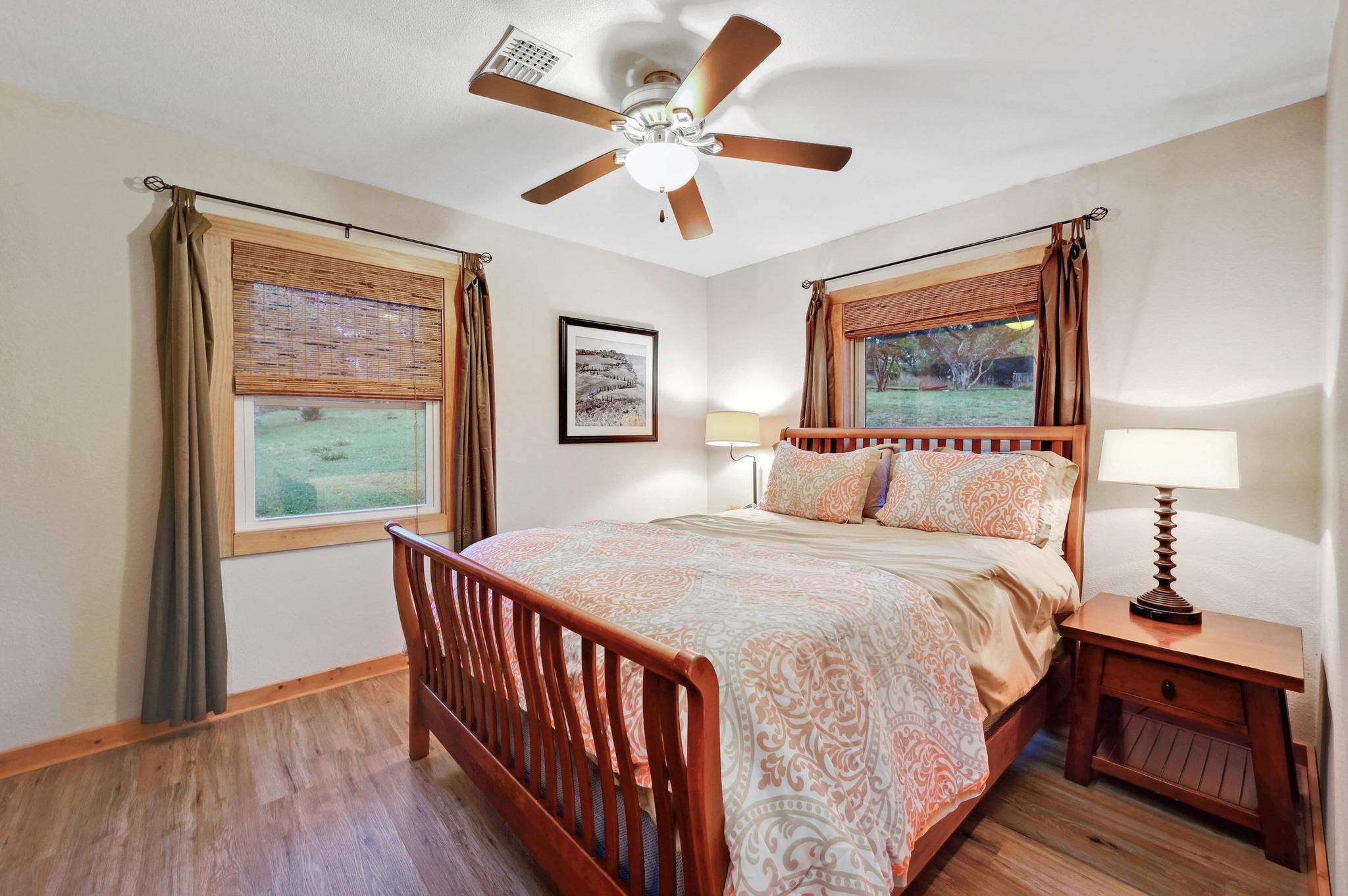 400 Cypress Creek Ln, Wimberley, TX 78676