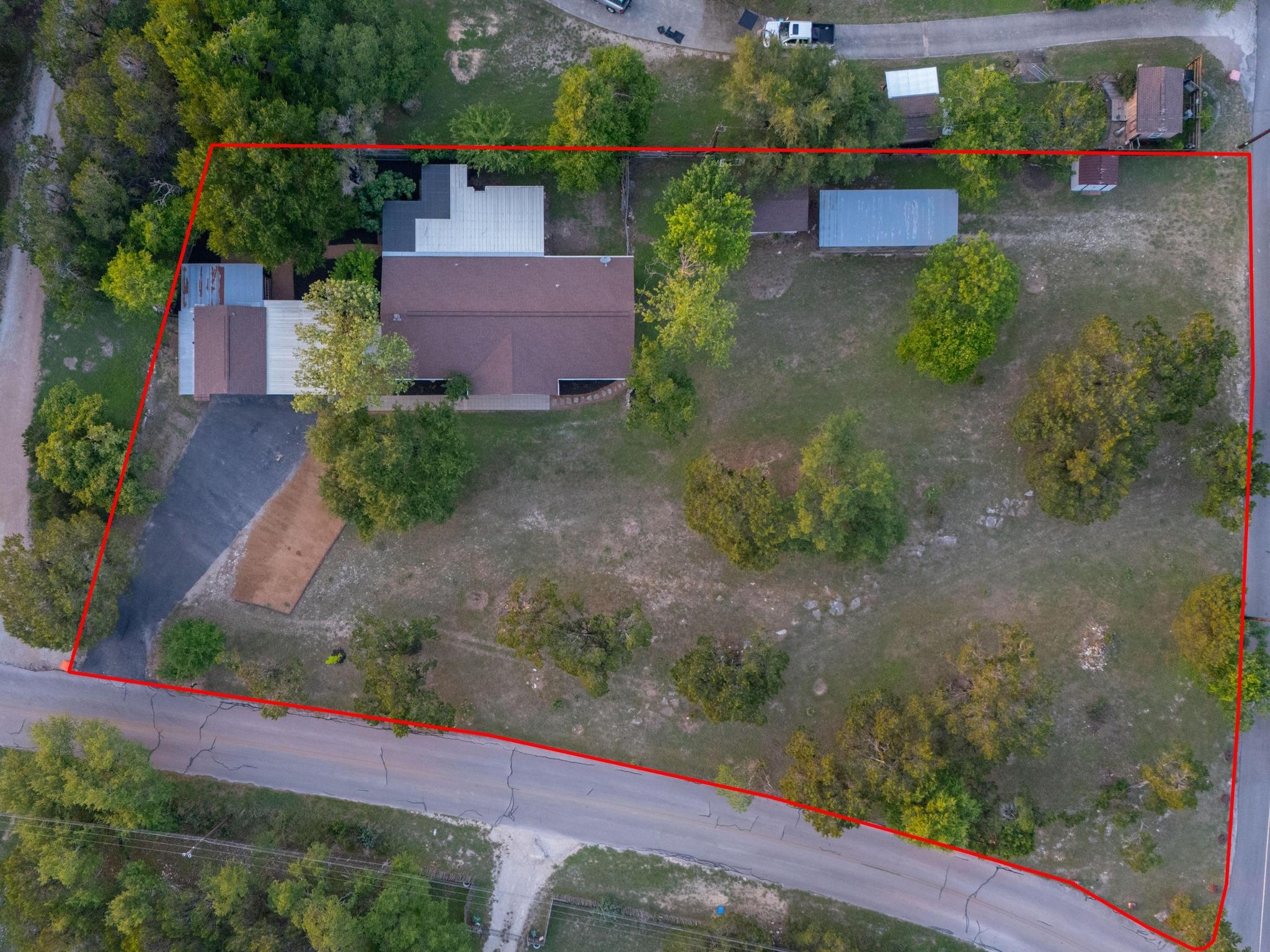 400 Cypress Creek Ln, Wimberley, TX 78676