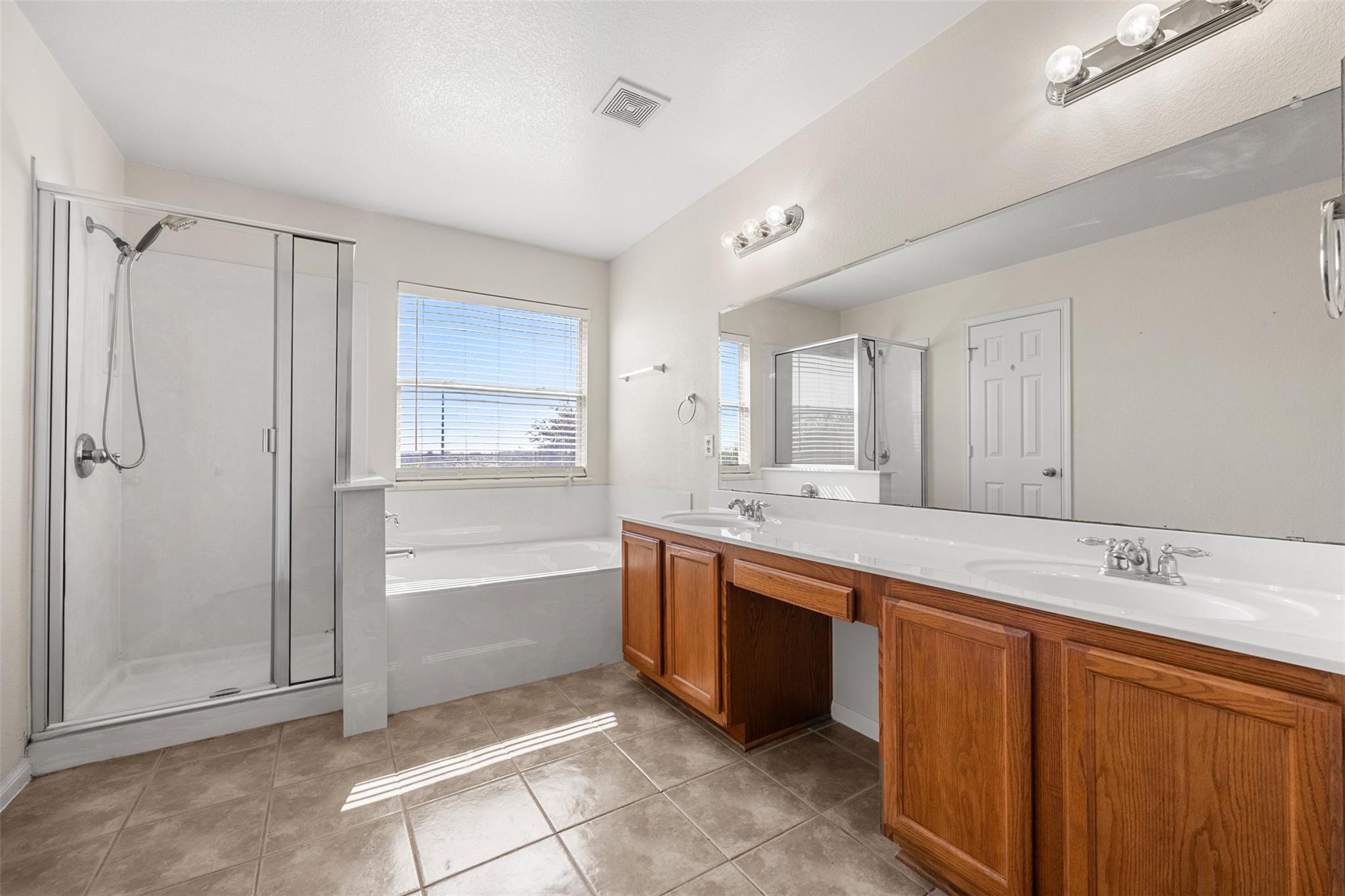 6913 Aquamarine Dr, Killeen, TX 76542