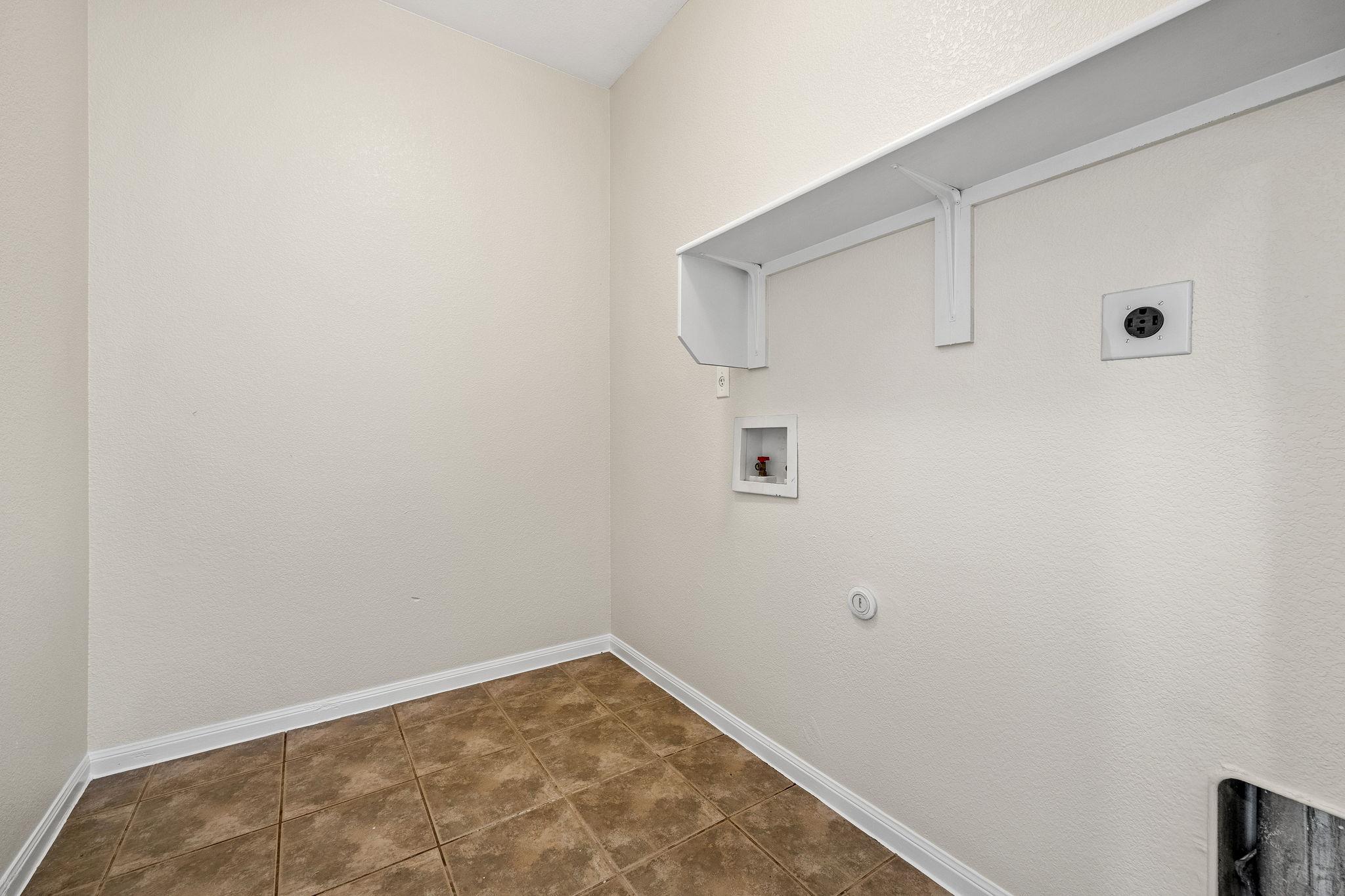 6913 Aquamarine Dr, Killeen, TX 76542