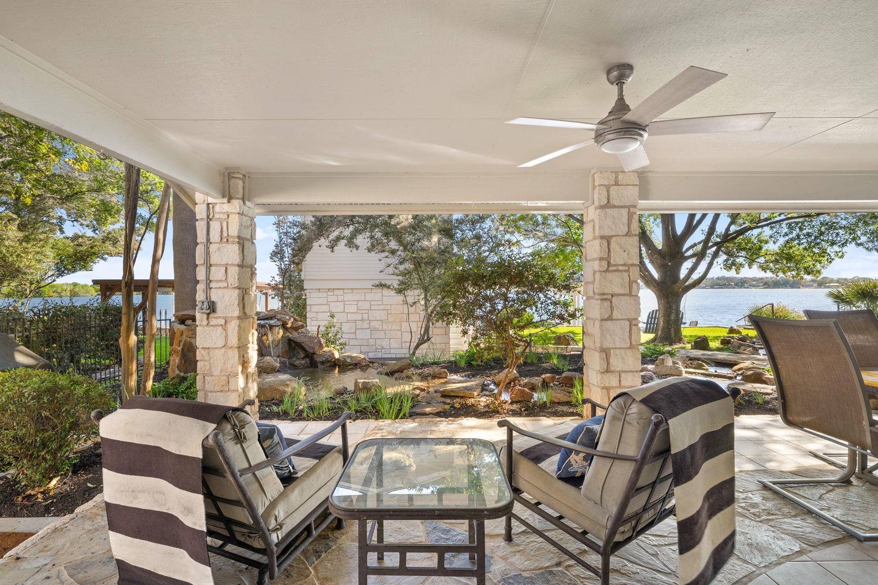 14 Beaver Is, Granite Shoals, TX 78654