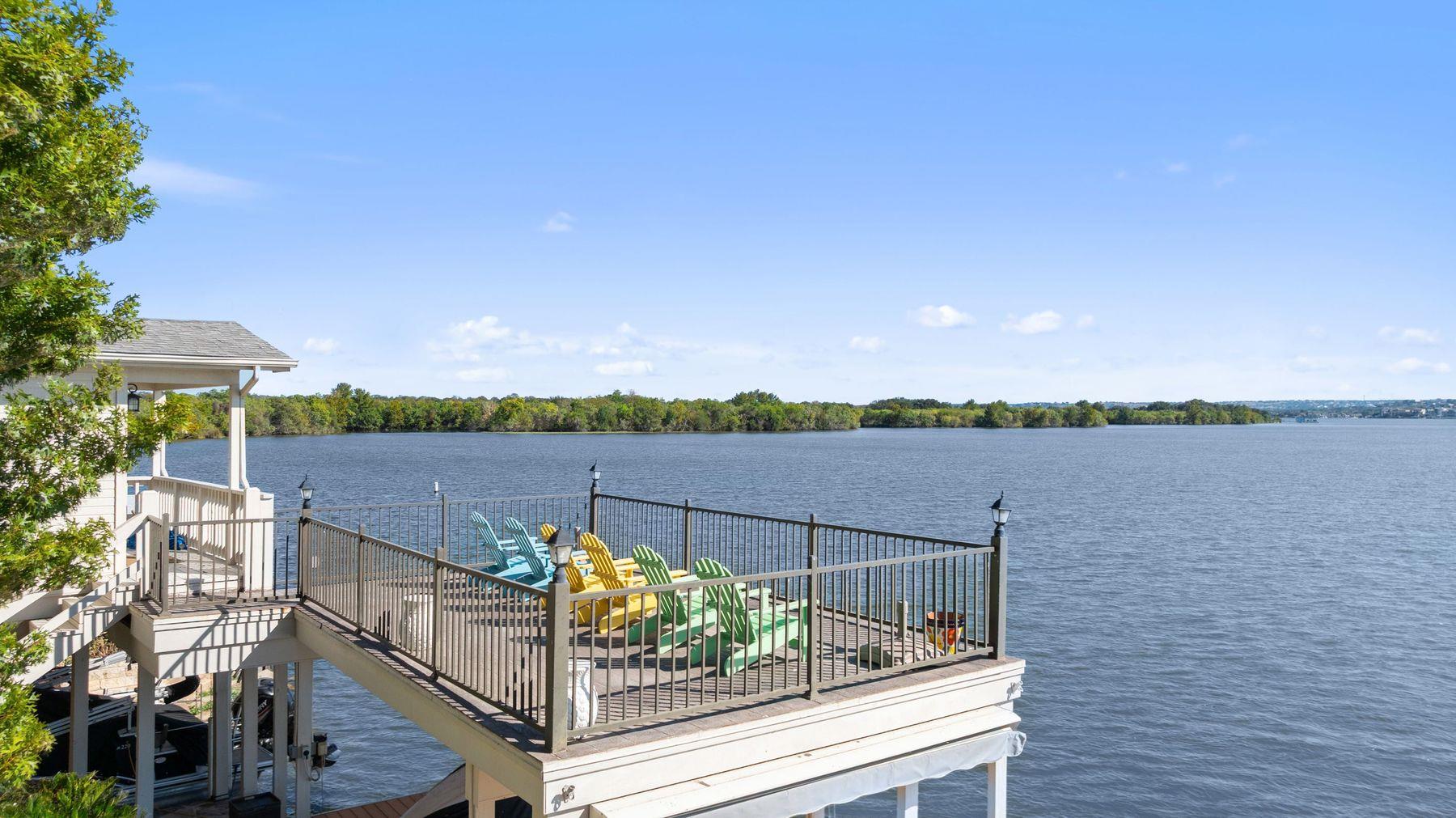 14 Beaver Is, Granite Shoals, TX 78654