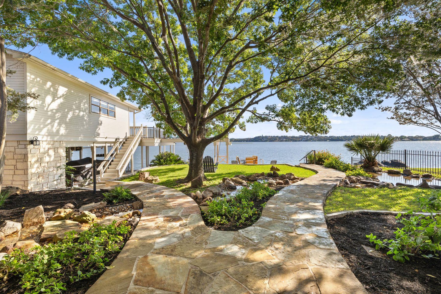 14 Beaver Is, Granite Shoals, TX 78654