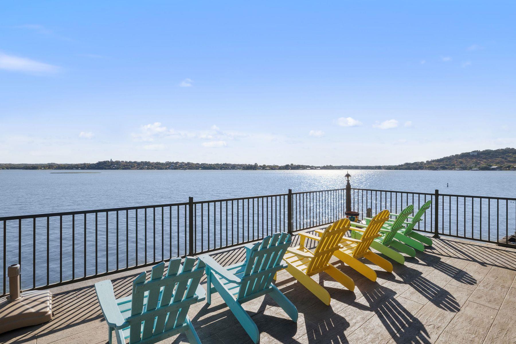 14 Beaver Is, Granite Shoals, TX 78654