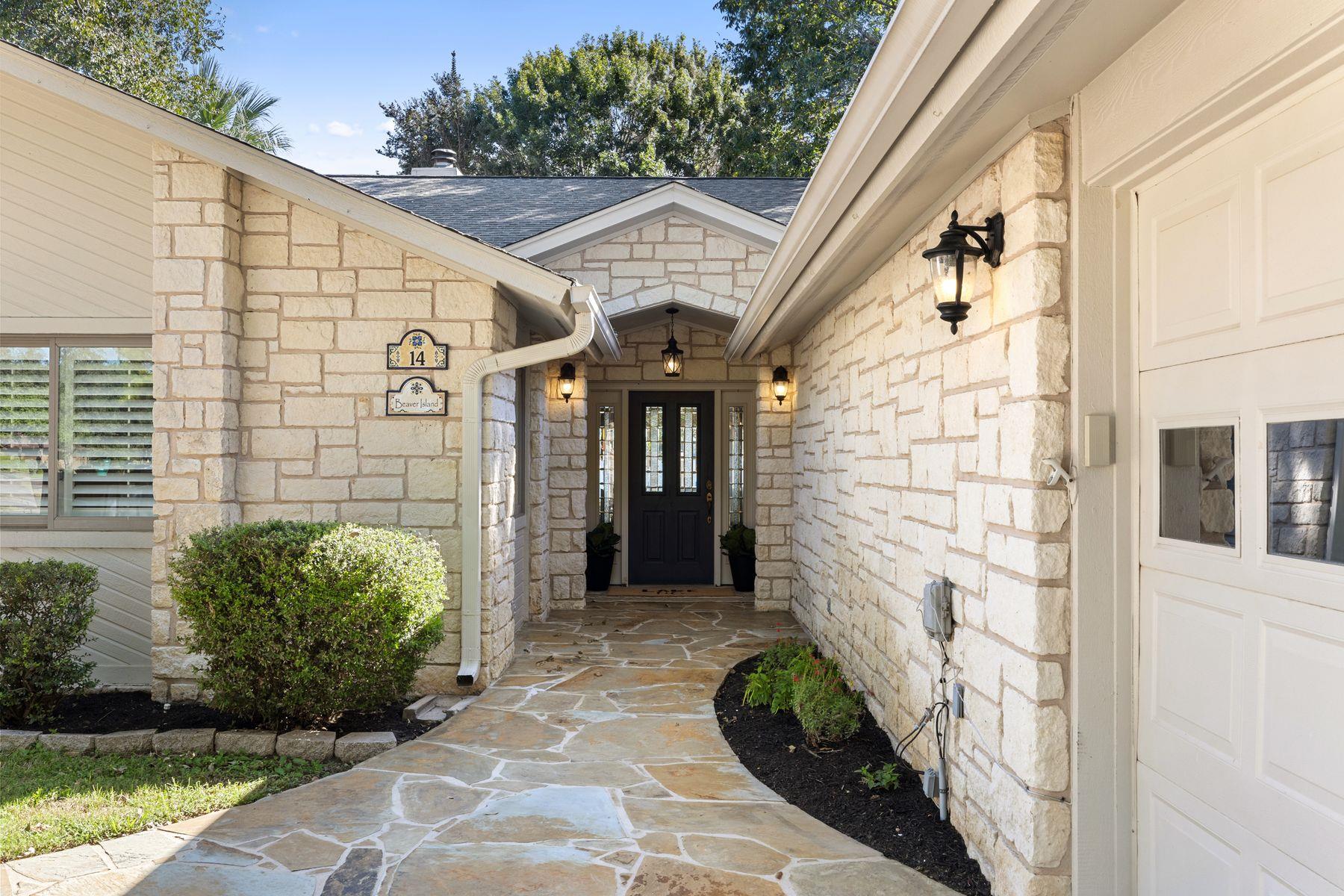 14 Beaver Is, Granite Shoals, TX 78654