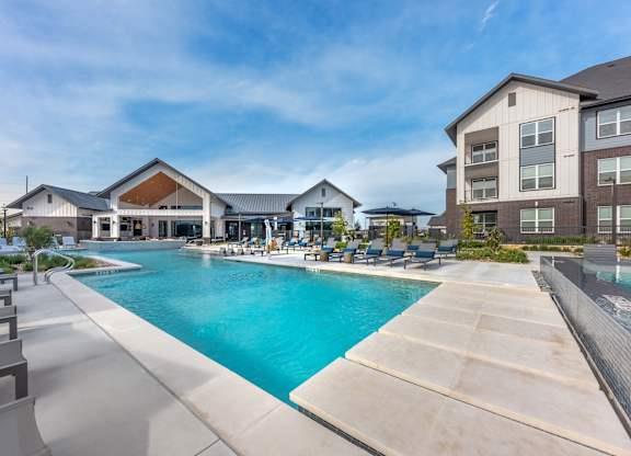 2908 E Howard Ln # 8204, Manor, TX 78653