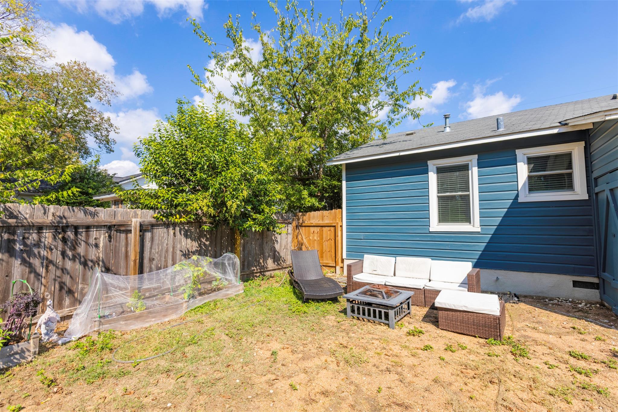 1311 N Madison Ave, Austin, TX 78757