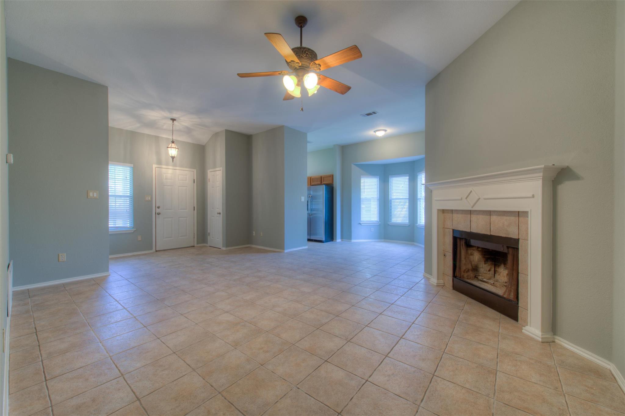 2311 Lasso Dr, Round Rock, TX 78681