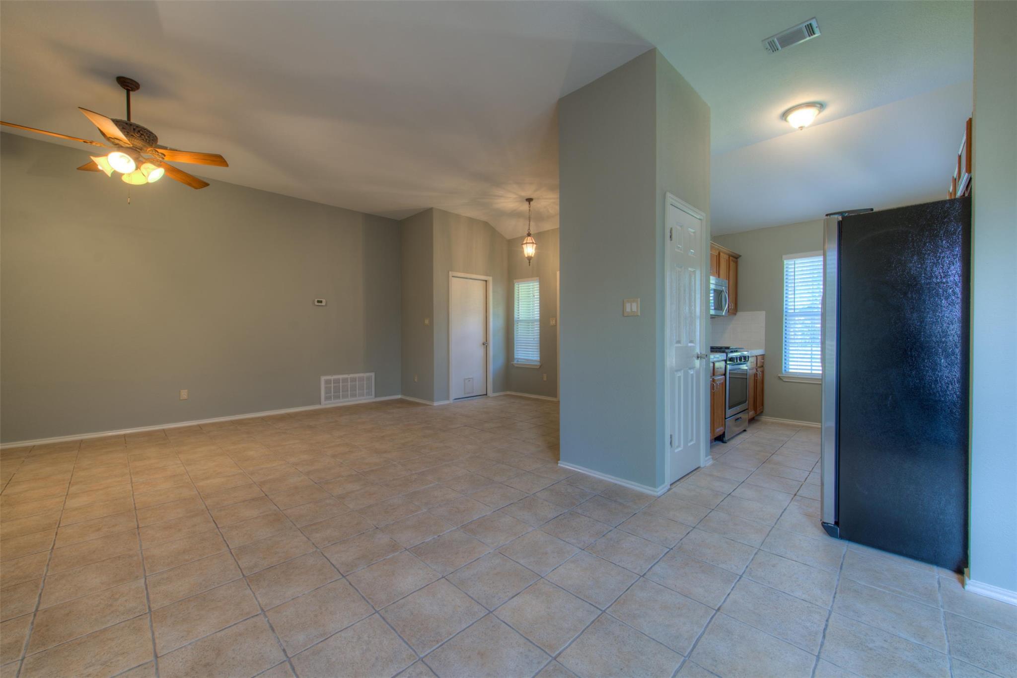 2311 Lasso Dr, Round Rock, TX 78681