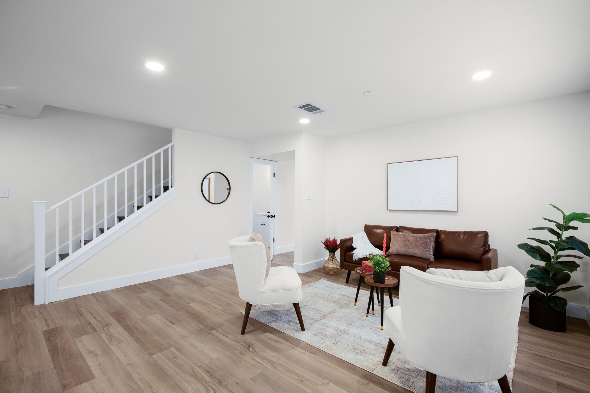 17901 Narsitin Ln, Pflugerville, TX 78660