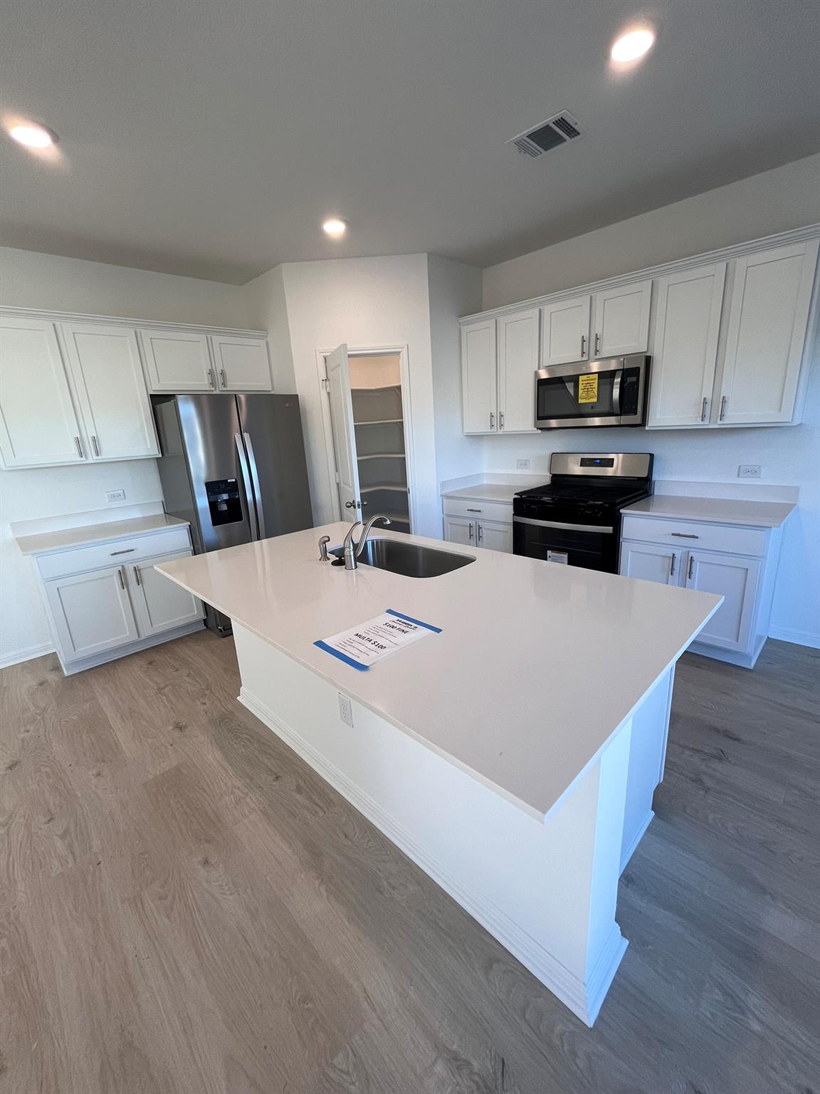 417 Lake Sweetwater Ln, Buda, TX 78610