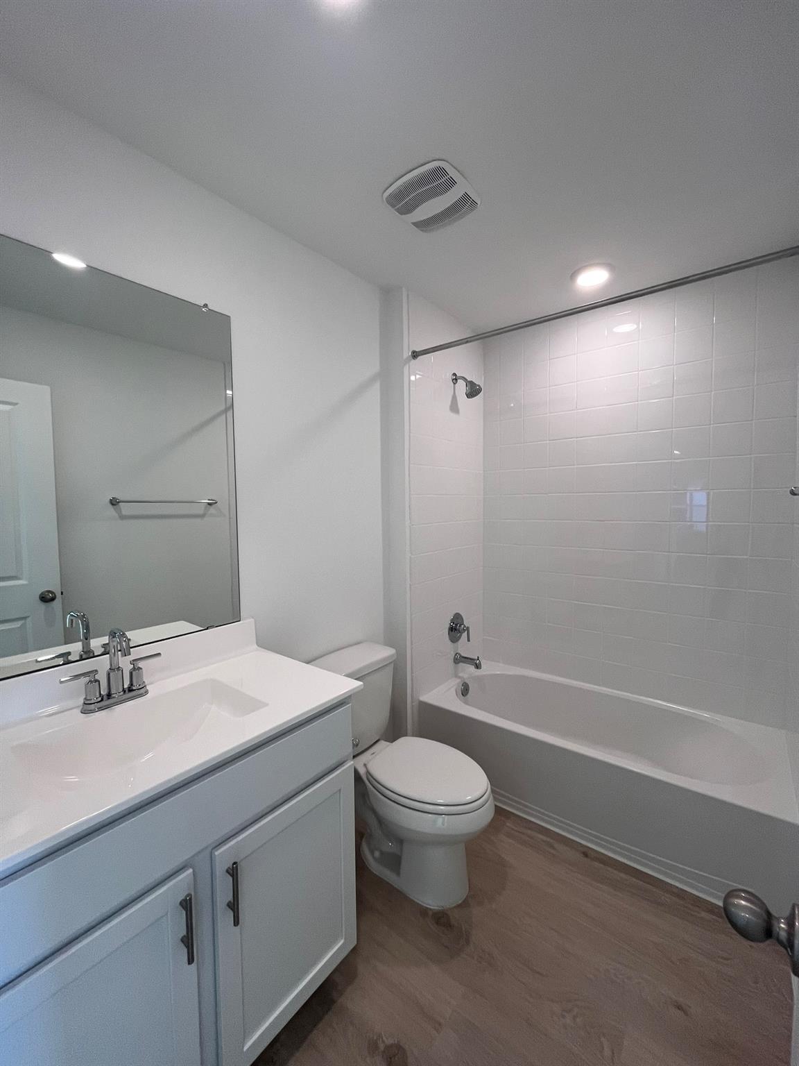 417 Lake Sweetwater Ln, Buda, TX 78610