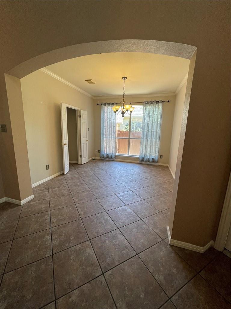 1881 Dapplegrey Ln, Austin, TX 78727