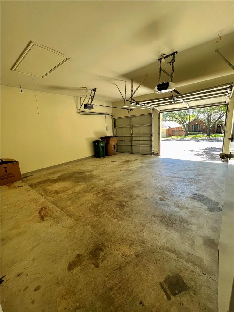 1881 Dapplegrey Ln, Austin, TX 78727