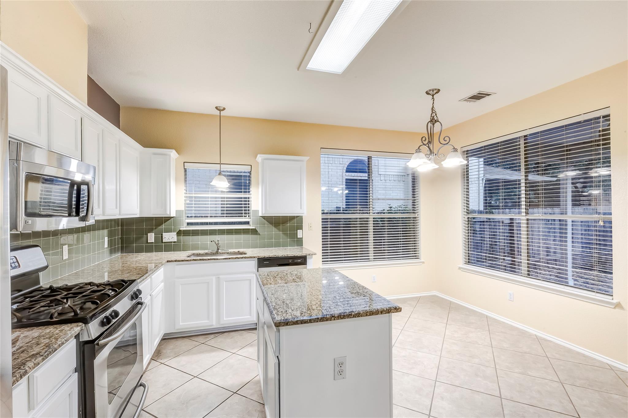 10528 S Canoa Hills Trl, Austin, TX 78717