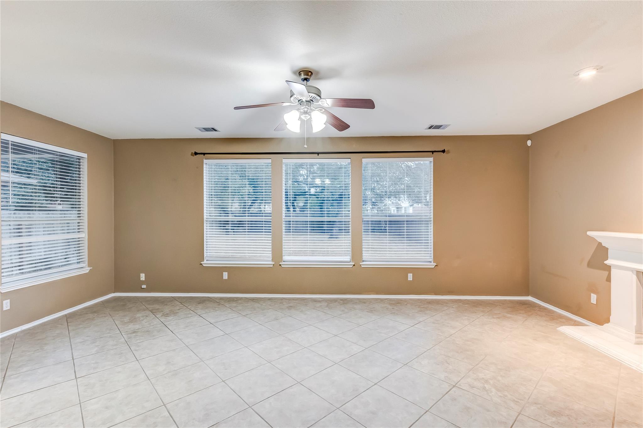 10528 S Canoa Hills Trl, Austin, TX 78717