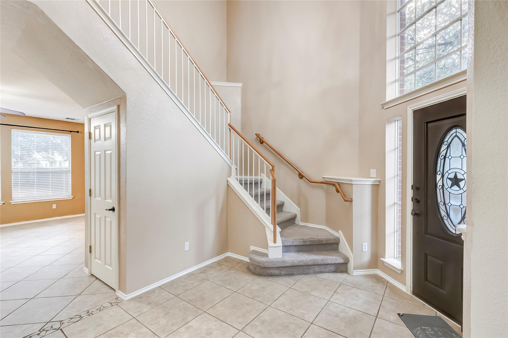 10528 S Canoa Hills Trl, Austin, TX 78717