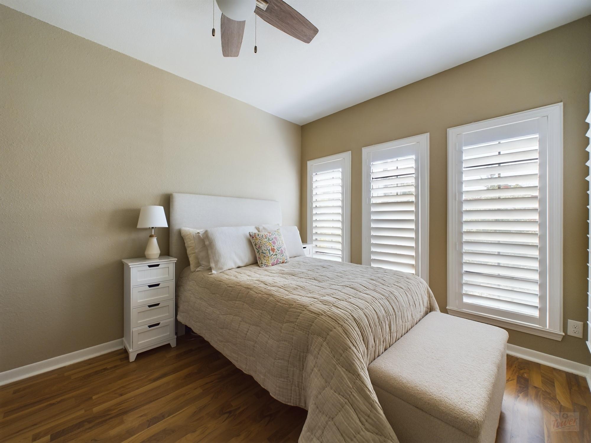 711 W 21st St # 304, Austin, TX 78705